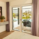 Paradisio Poolsuite Sundeck In Am Bodensee Appartement