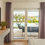 Paradisio Poolsuite Sundeck In Am Bodensee