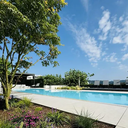 Paradisio Poolsuite Sundeck In Am Bodensee