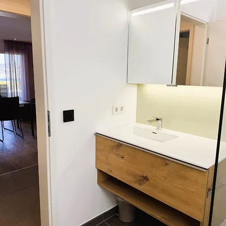 Paradisio Poolsuite Sundeck In Am Bodensee * Bodman-Ludwigshafen